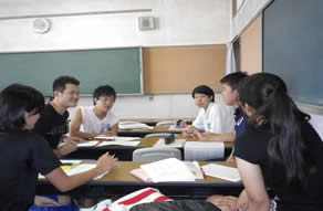 16_000.jpg