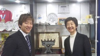 谷岡学長に結果報告