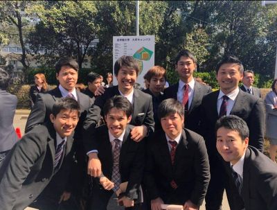 先輩の卒業式で