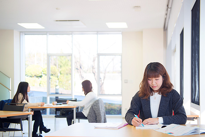 学歓ホール